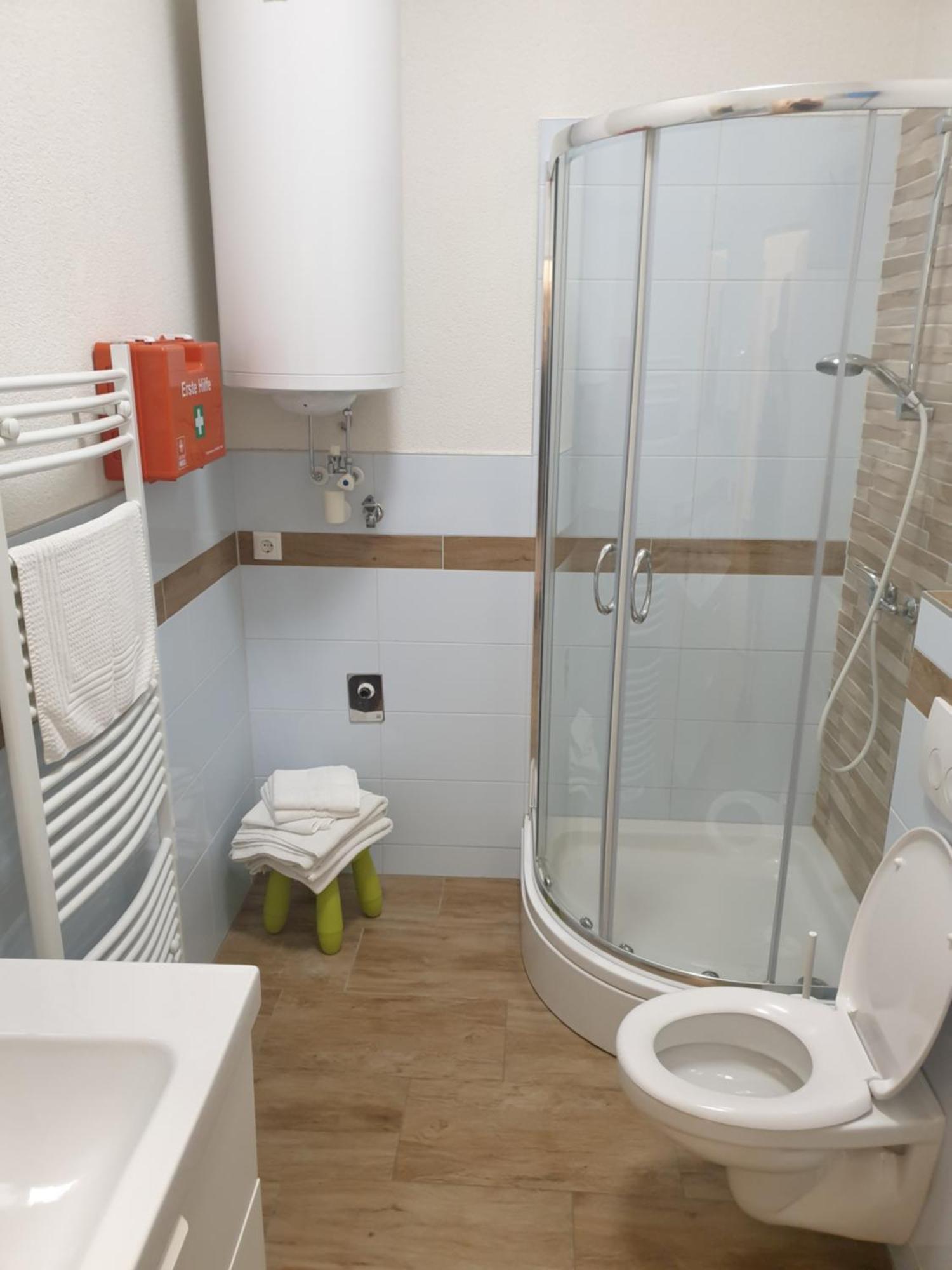 Apartment & Zimmer Hofacker Pernegg an der Mur Dış mekan fotoğraf